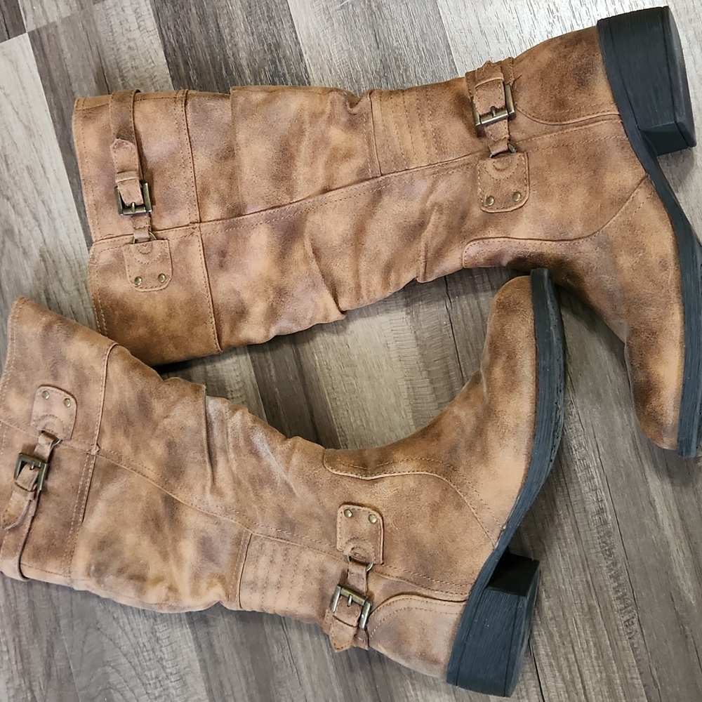 Women's Tall Brown Zip Up Boots